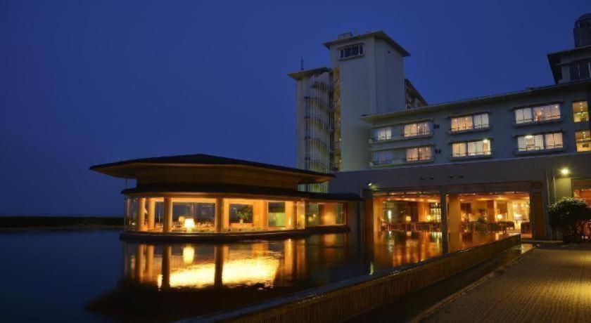 יונאגו Kaike Grand Hotel Tensui מראה חיצוני תמונה
